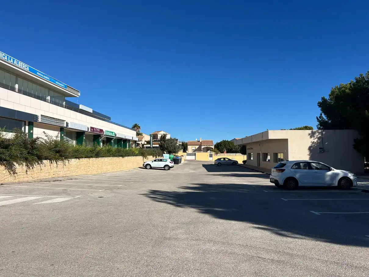 Commercial properties for sale in La Alberca