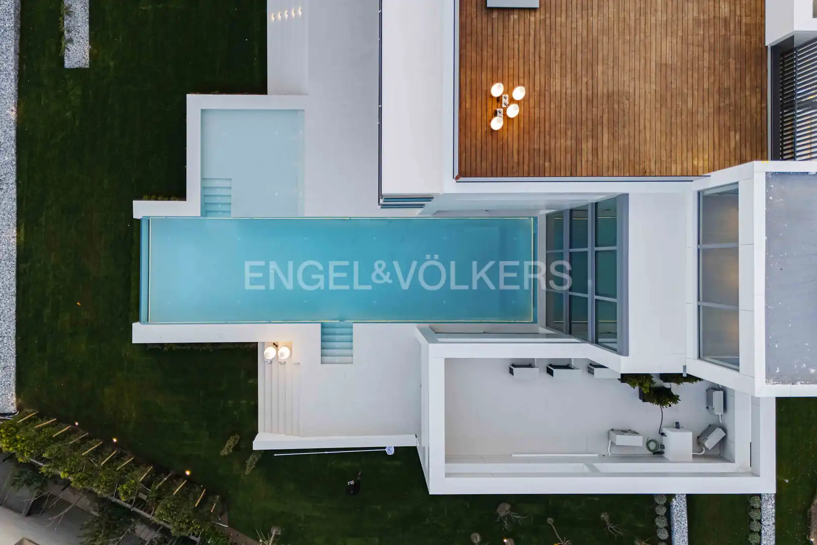 Piscina de Casa o chalet en venta en Barcelona con Aire acondicionado, Calefacción y Jardín privado