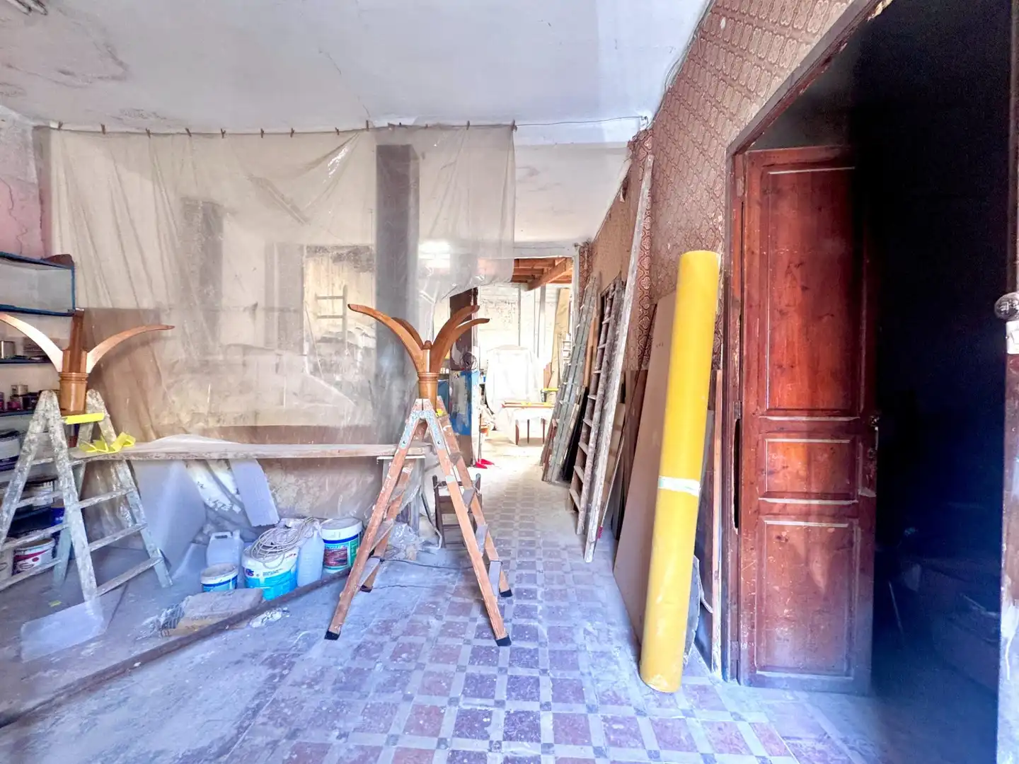 Houses for sale in Valencia  with Alarm