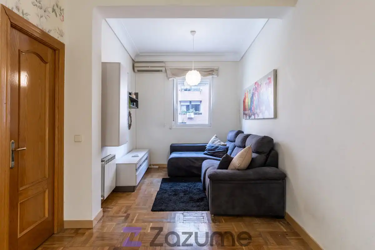 Flat for rent in C. de Hernani, Cuatro Caminos - Azca