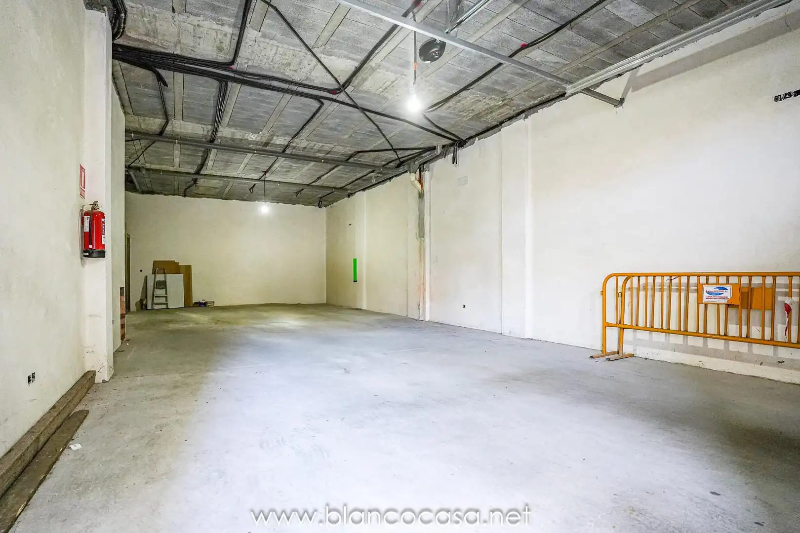 Gewerbefläche zur Miete in Carballo, imagen 2