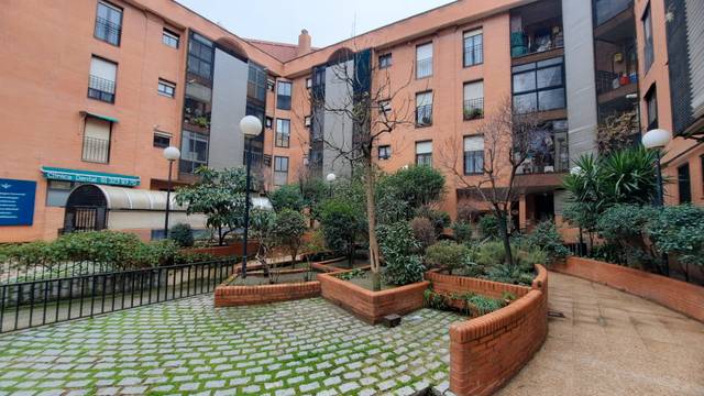 Piso en Venta en Calle de la Flor de Lis en Almenara -Ventilla