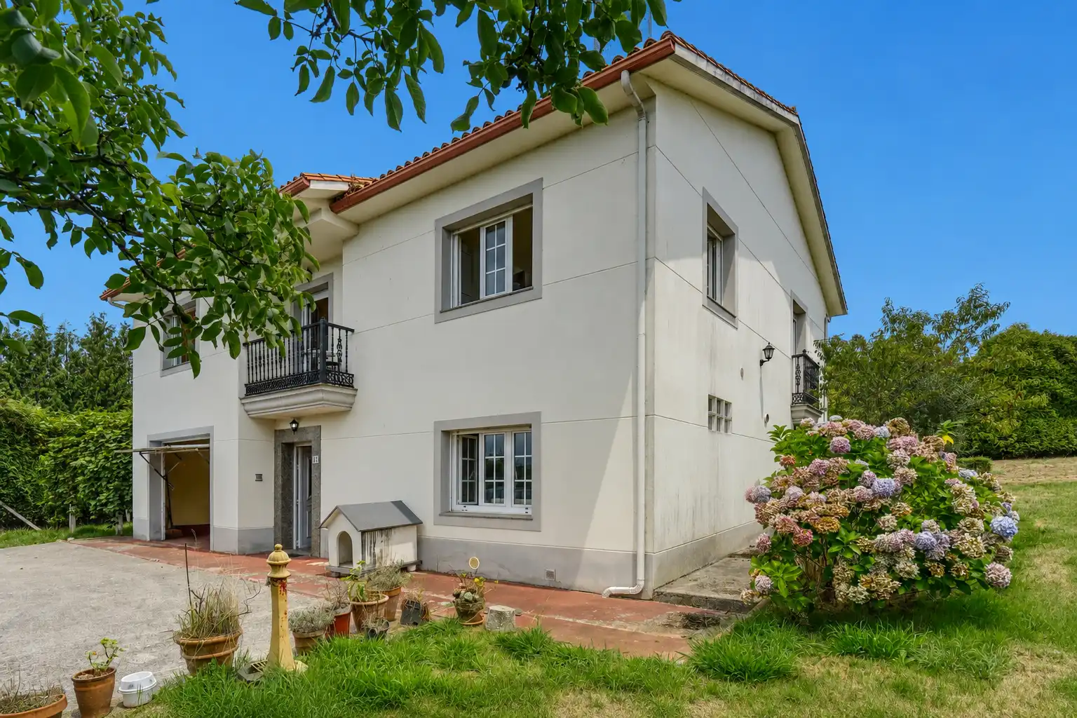 Exterior view of Houses for sale in Abegondo  with Heating, Private garden and Parquet flooring