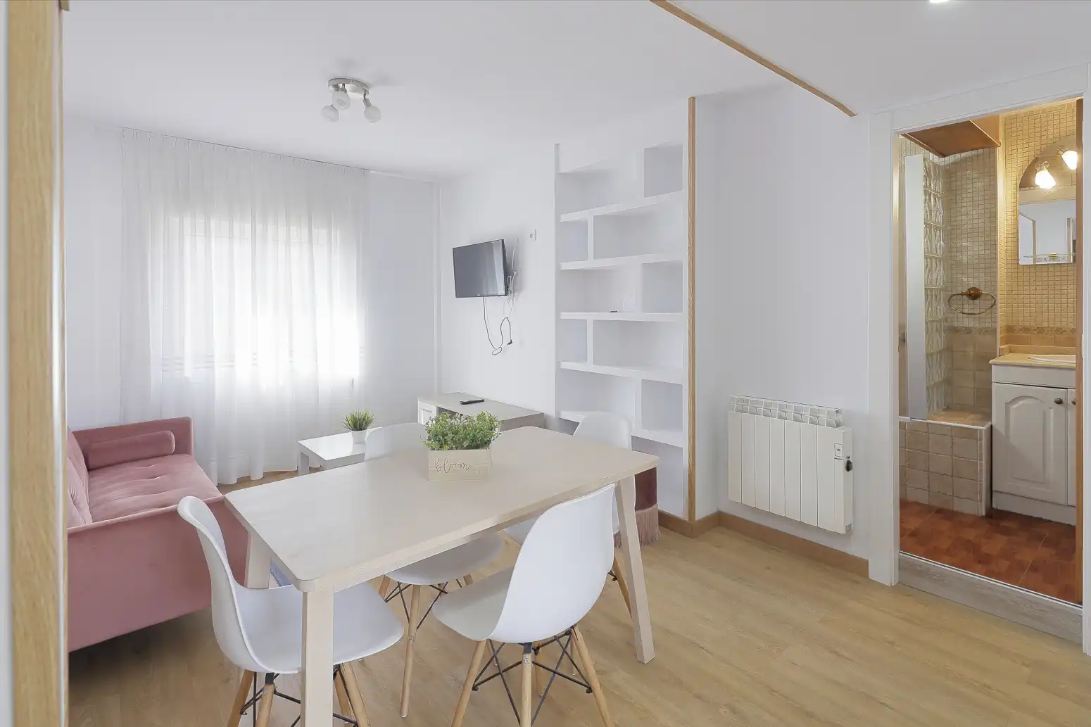 Wohnzimmer von Wohnung zum Verkauf in Gijón  mit Heizung und Abstellraum