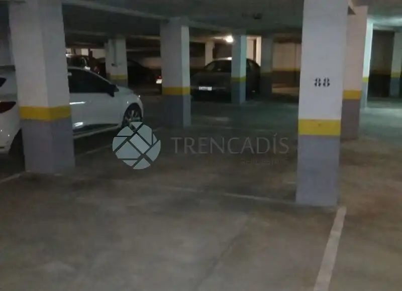 Einzelparkplatz zum Verkauf in Papa Joan XXII