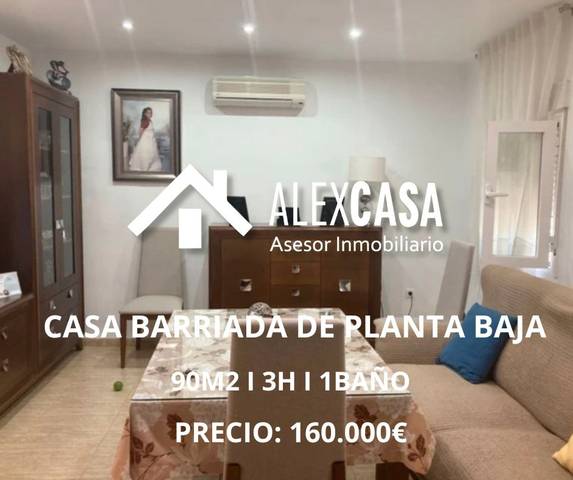 Casa-chalet en Venta en Cabra