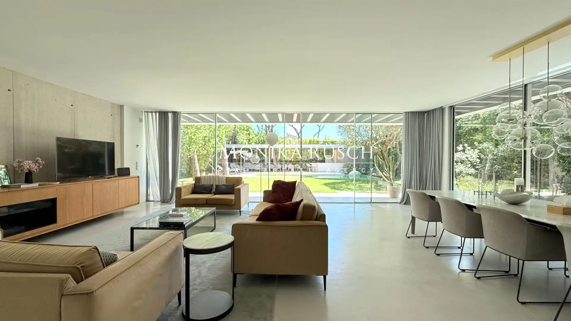 Living room of Houses for rent in Castelldefels  with Air Conditioner, Heating and Private garden
