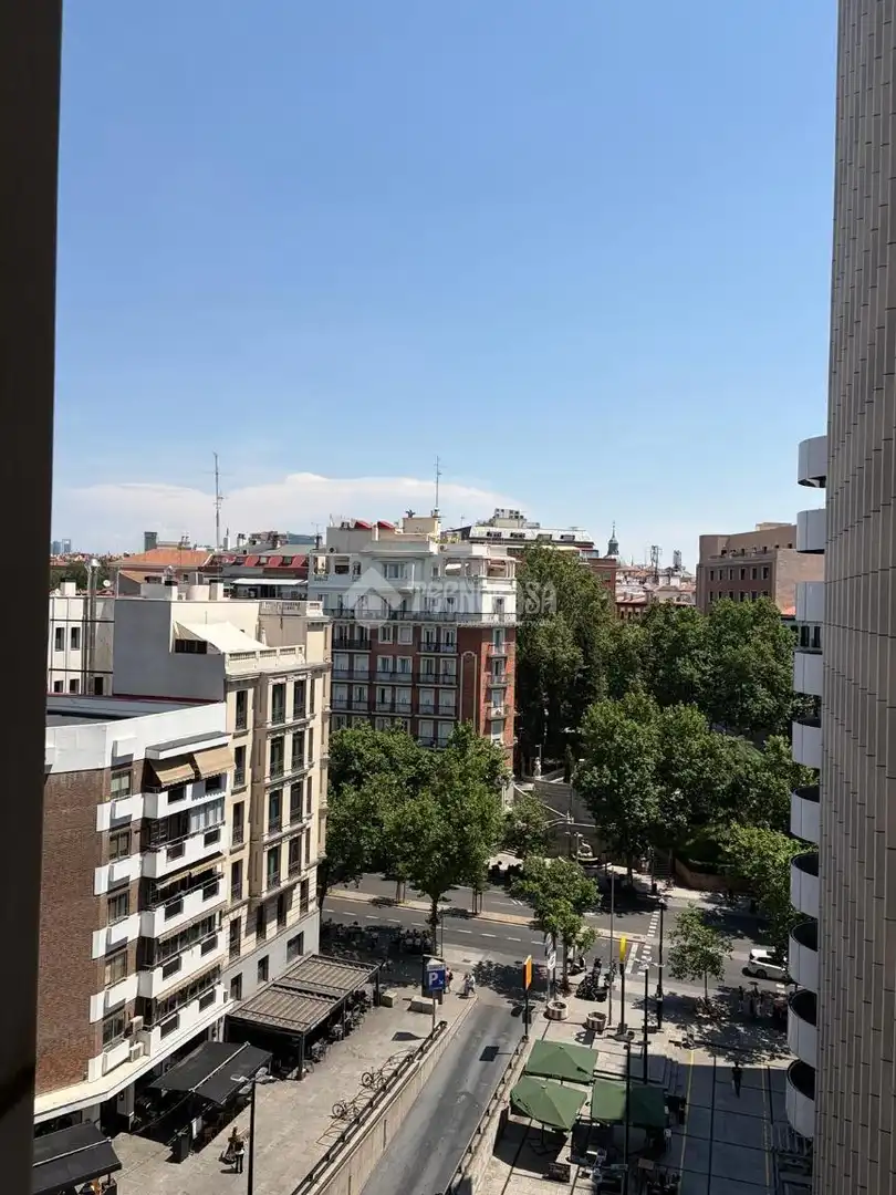 Vista exterior de Piso en venta en Madrid con Aire acondicionado y Calefacción