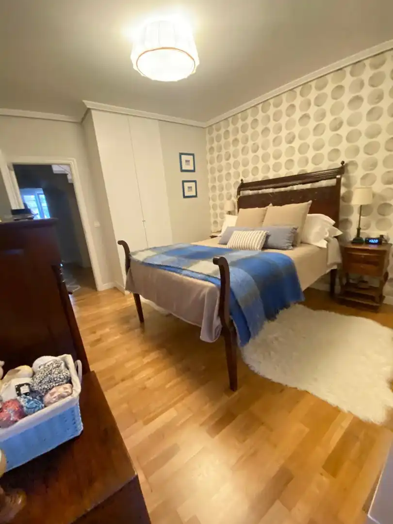 Schlafzimmer von Maisonette zum Verkauf in Donostia - San Sebastián  mit Heizung, Privatgarten und Terrasse