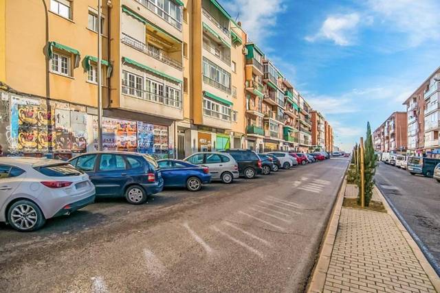 Local comercial en Venta en Avenida de Nuestra Señora de Valvanera en San Isidro