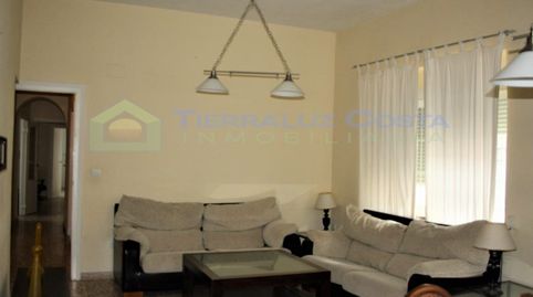 AMPLIO PISO EN VENTA DE TRES HABITACIONES EN EL CENTRO DE LEPE. 1ª PLANTA
