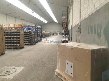 Nau industrial en venda a Los Olivos - Los Ángeles