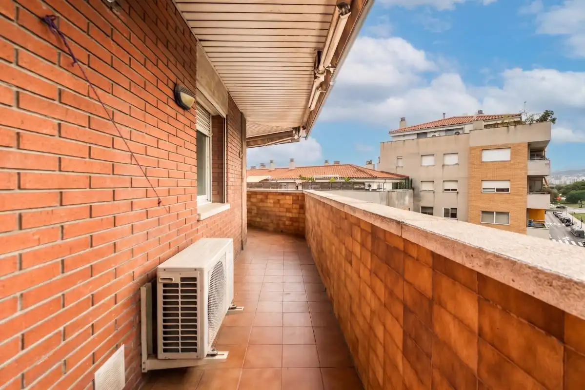 Terraza de Dúplex en venta en Sant Joan Despí con Aire acondicionado y Calefacción