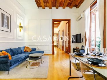 Apartament amb balcó en venda a Ciutat Vella
