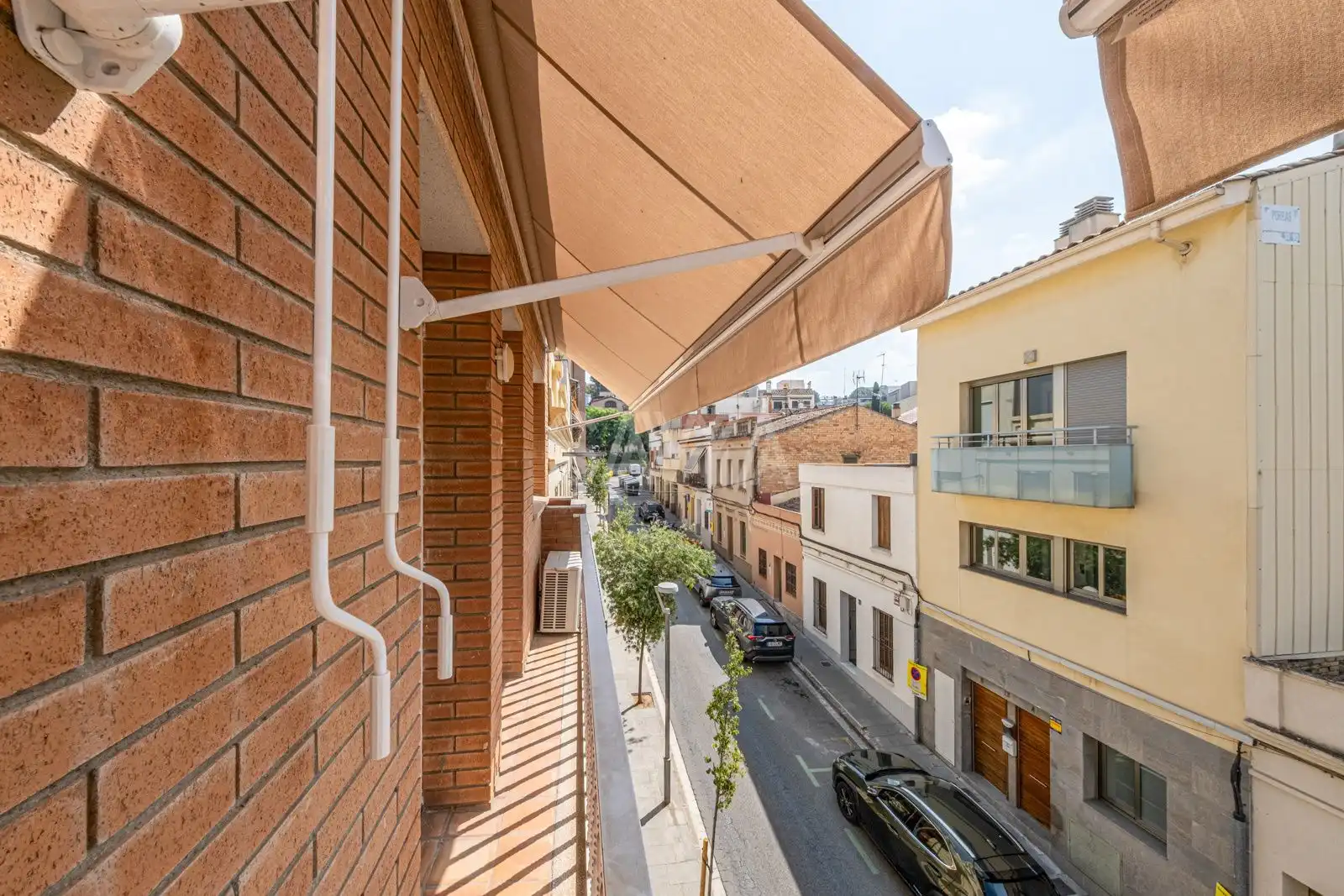 Vista exterior de Casa o xalet en venda en Sant Just Desvern amb Aire condicionat, Calefacció i Terrassa