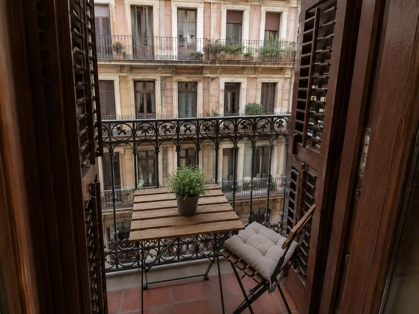 Wohnungen zum Verkauf in Carrer CALABRIA, Sant Antoni