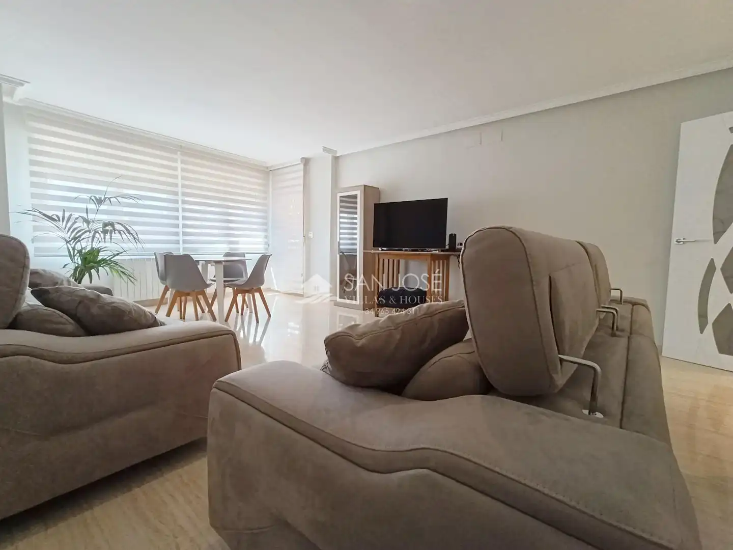 Sala de estar de Ático en venta en Novelda con Aire acondicionado, Calefacción y Balcón