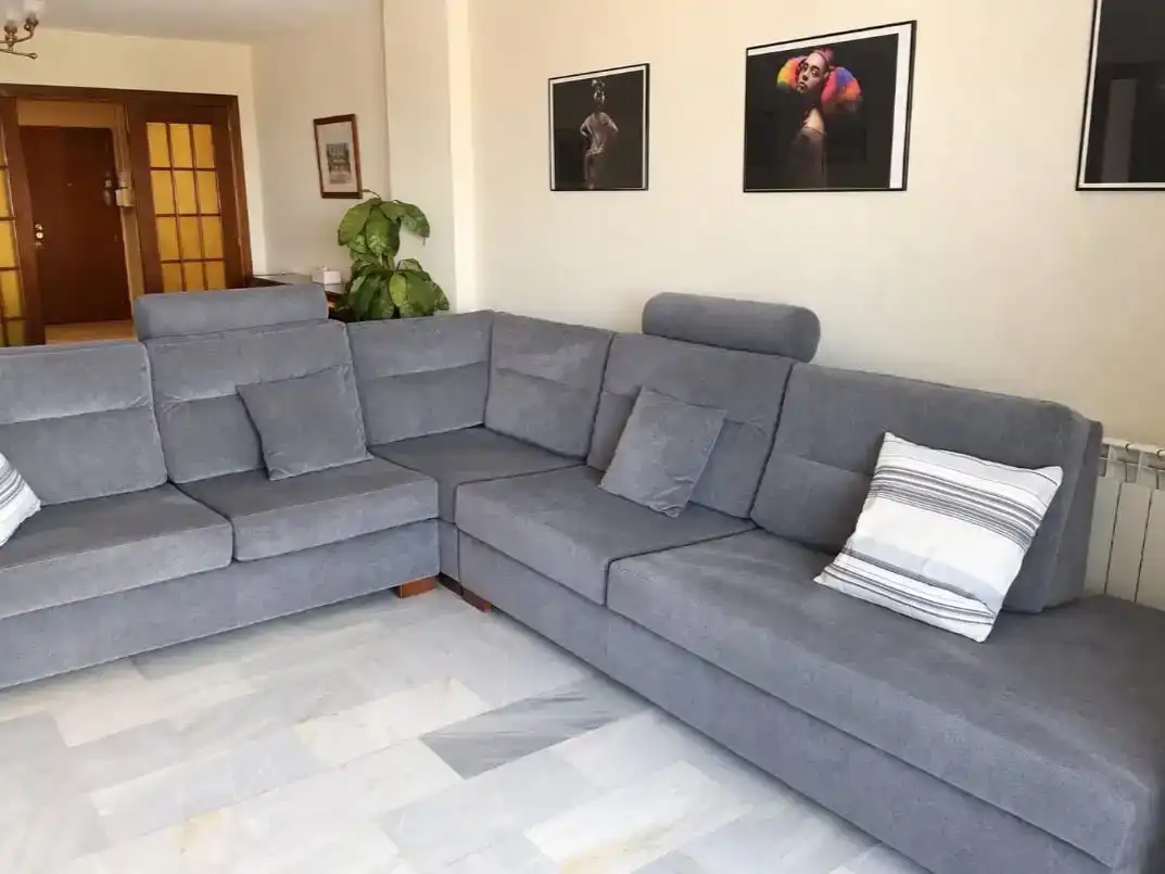Sala d'estar de Pis en venda en  Granada Capital amb Aire condicionat