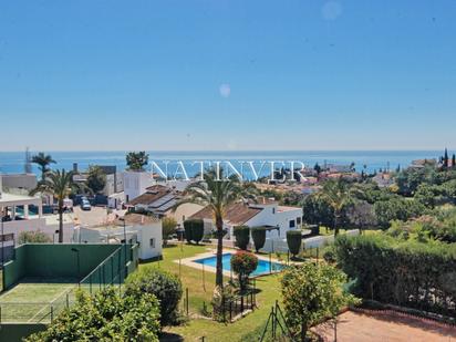 Jardí de Casa adosada en venda en Rincón de la Victoria amb Aire condicionat, Calefacció i Jardí privat