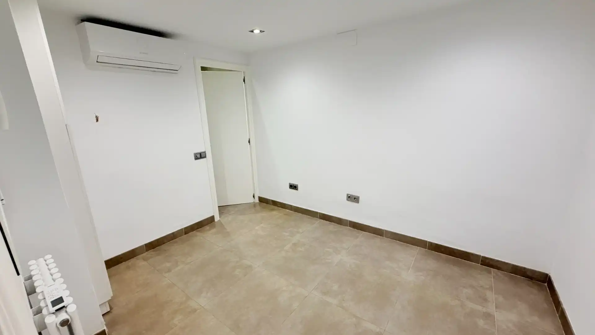 Flat for rent in  Palma de Mallorca  with Air Conditioner, Terrace and Oven