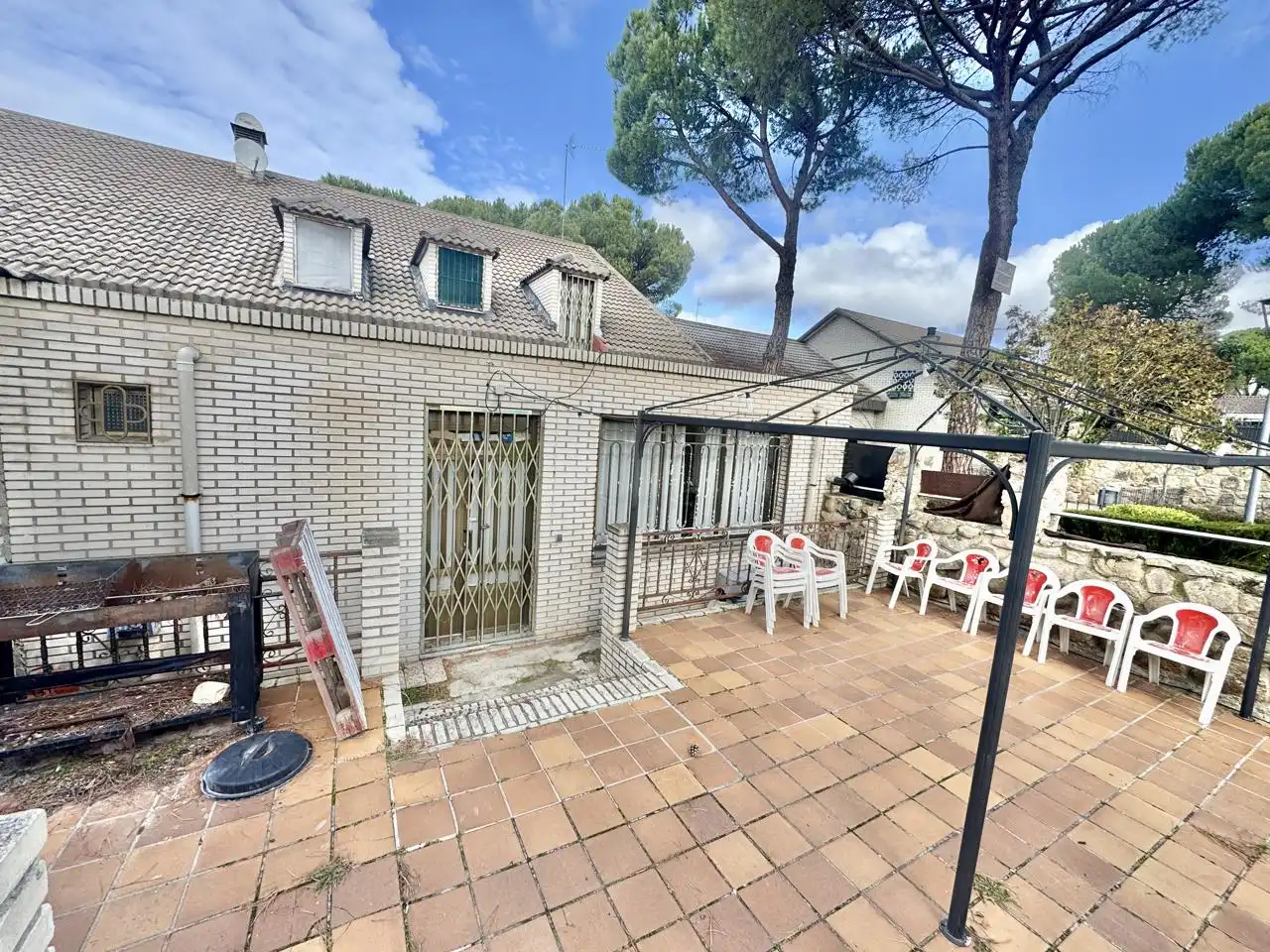 Jardín de Local en venta en Maello con Aire acondicionado