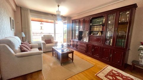 Foto 4 de Piso en venta en Artazuriña Kalea, Txurdinaga, Bilbao