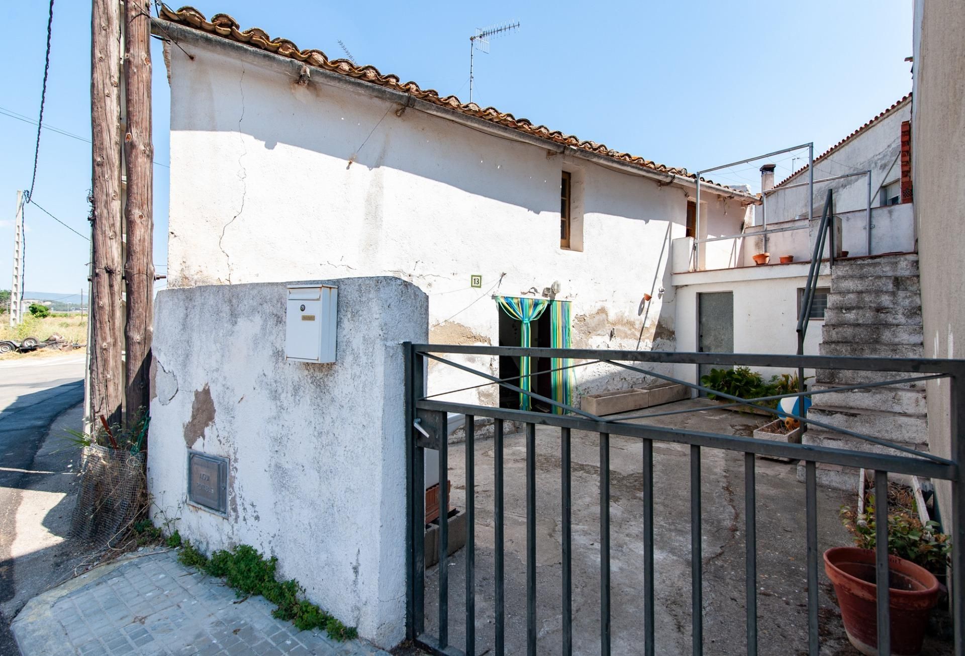 Außenansicht von Country house zum verkauf in Pacs del Penedès