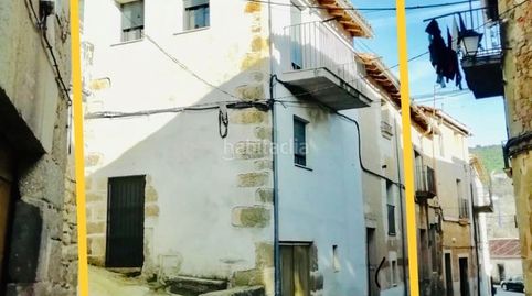 Se vende casa de tres plantas, totalmente reformad