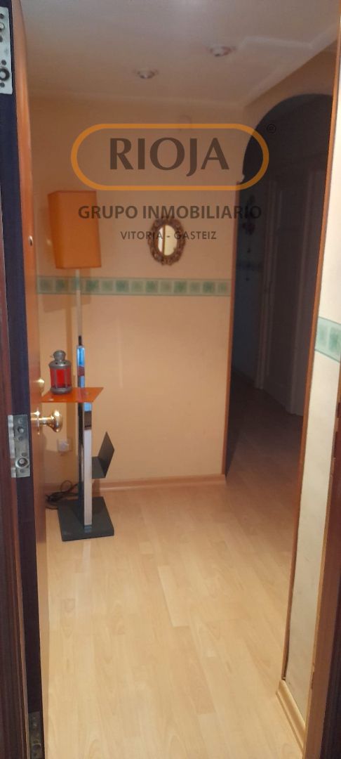 Piso en venta en Calle de los Herrán, El Anglo