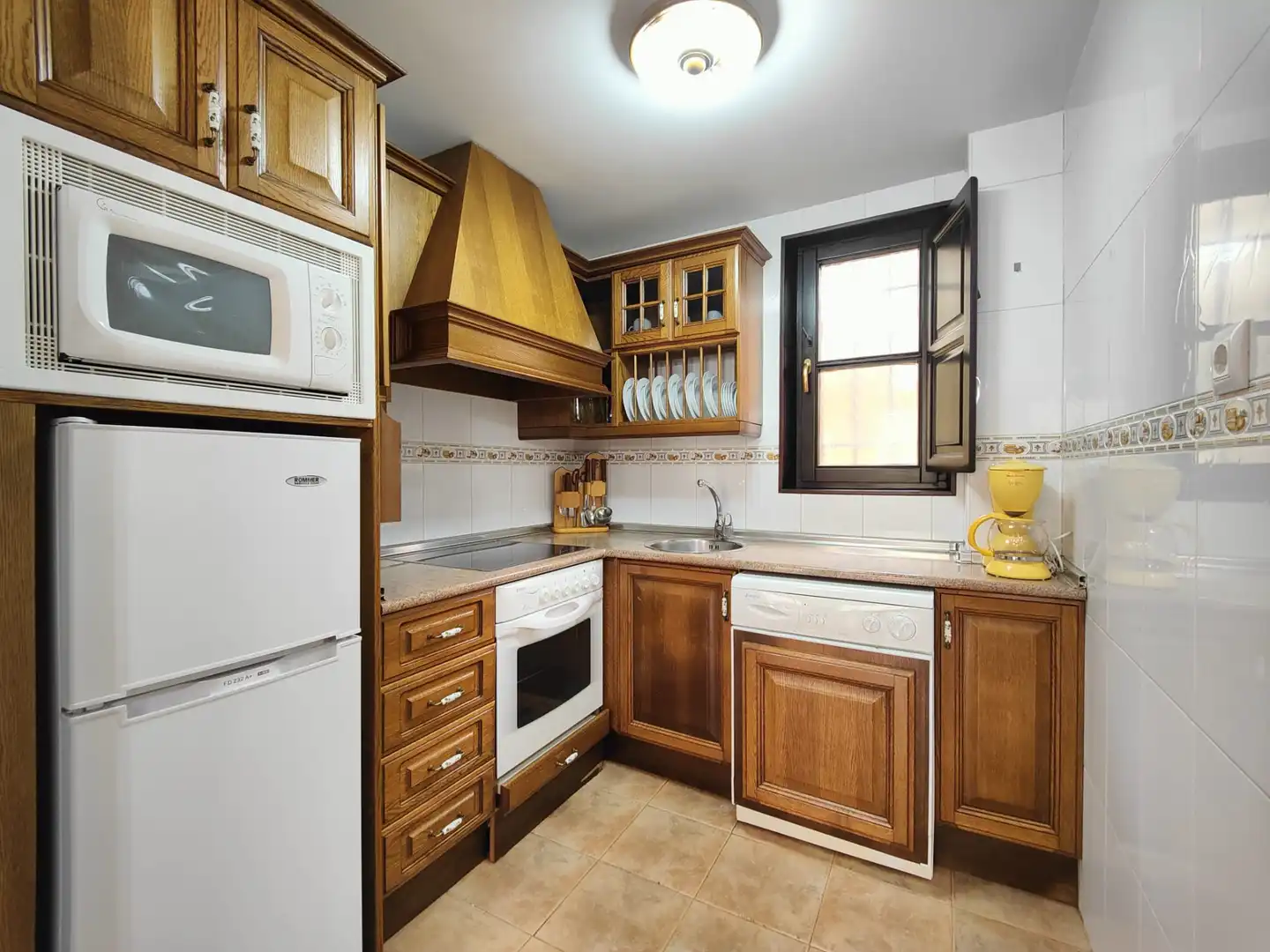 Cocina de Casa o chalet en venta en Quirós con Jardín privado, Amueblado y Balcón