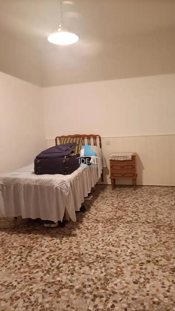 Dormitori de Casa o xalet en venda en La Haba  amb Aire condicionat, Traster i Moblat