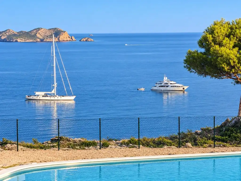 Adossat amb terrassa en venda a Cala Vedella-Cala Tarida, imagen 7