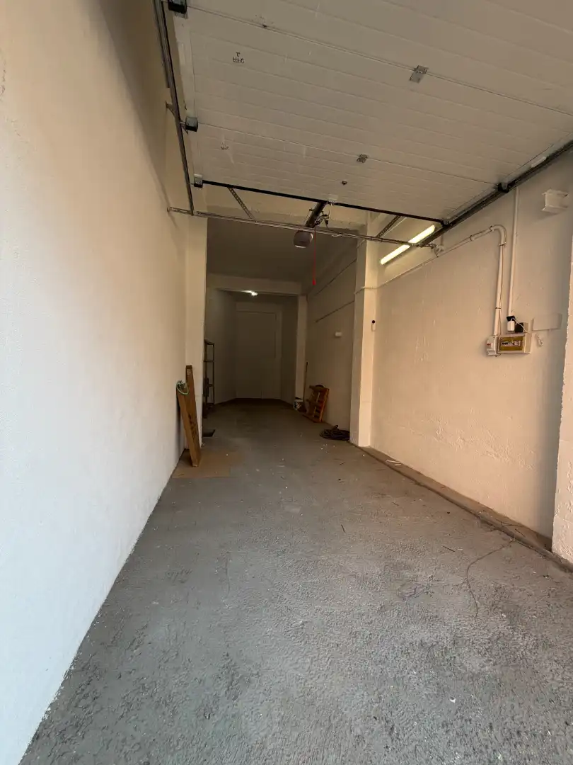 Local comercial en venda a Calle del Bailarín Vicente Escudero, imagen 4