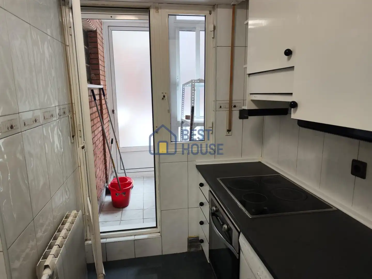 Kitchen of Apartments for rent in León Capital   with Heating, Terrace and Furnished