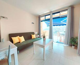 Dormitori de Apartament de lloguer en Mogán amb Aire condicionat, Terrassa i Balcó
