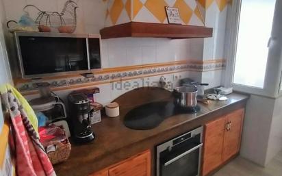 Kitchen of Flat for sale in  Sevilla Capital  with Private garden, Furnished and Balcony