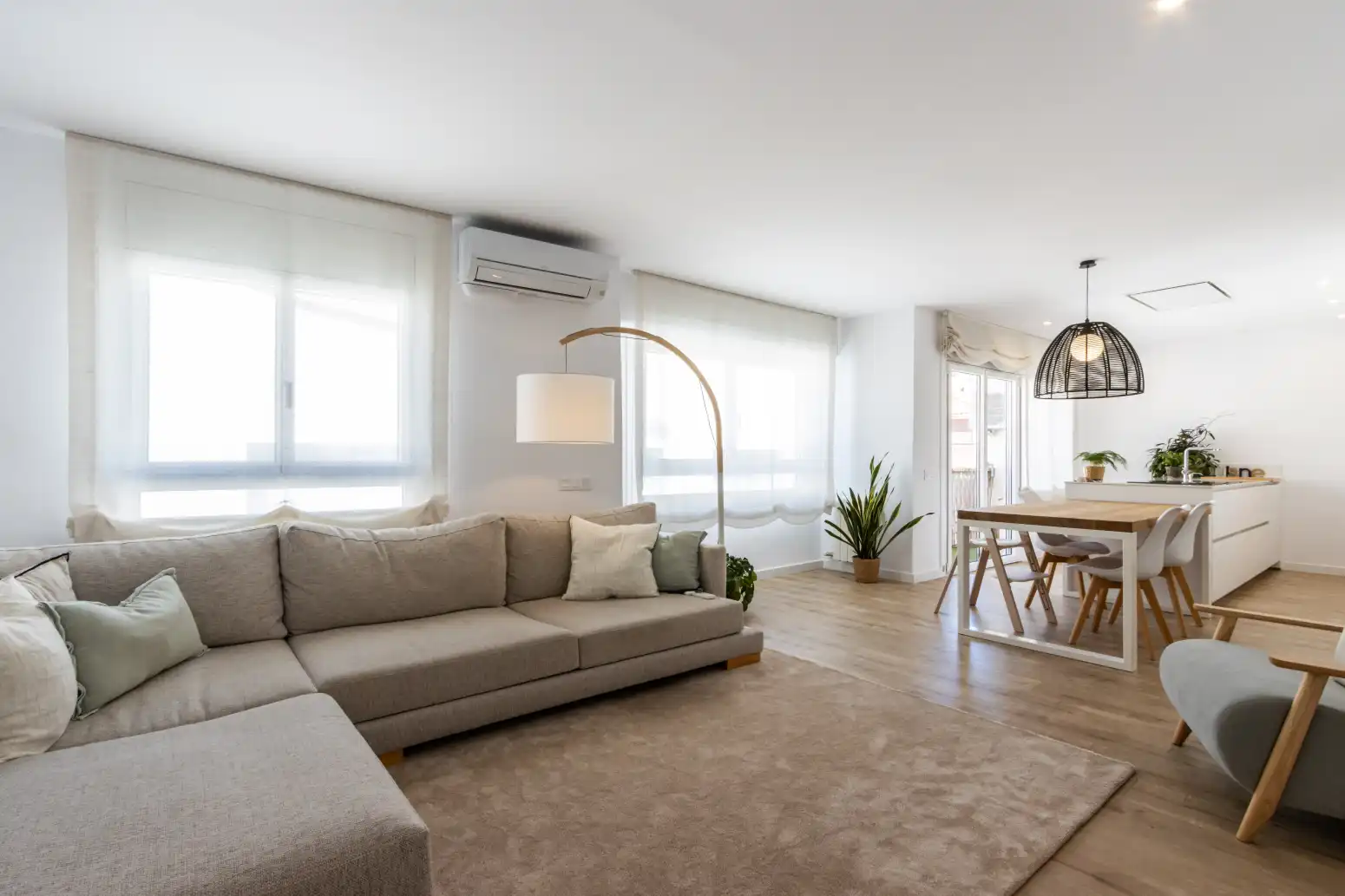 Wohnzimmer von Wohnung zum Verkauf in Terrassa mit Klimaanlage, Heizung und Parkett