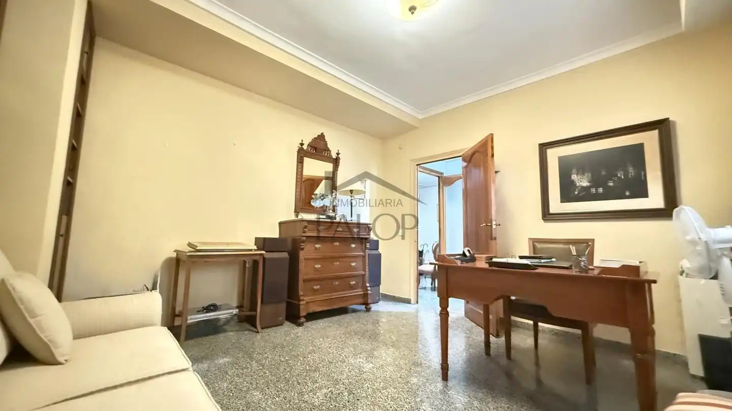 Flat for sale in Carcaixent