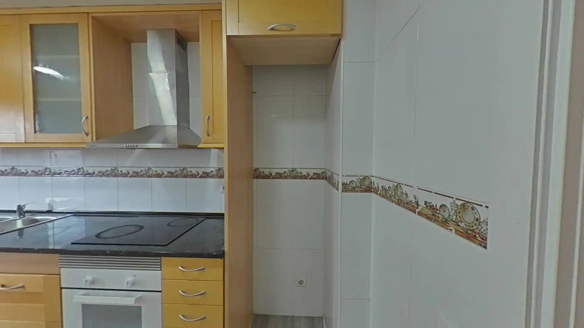 Küche von Maisonette zum Verkauf in Cornellà de Llobregat