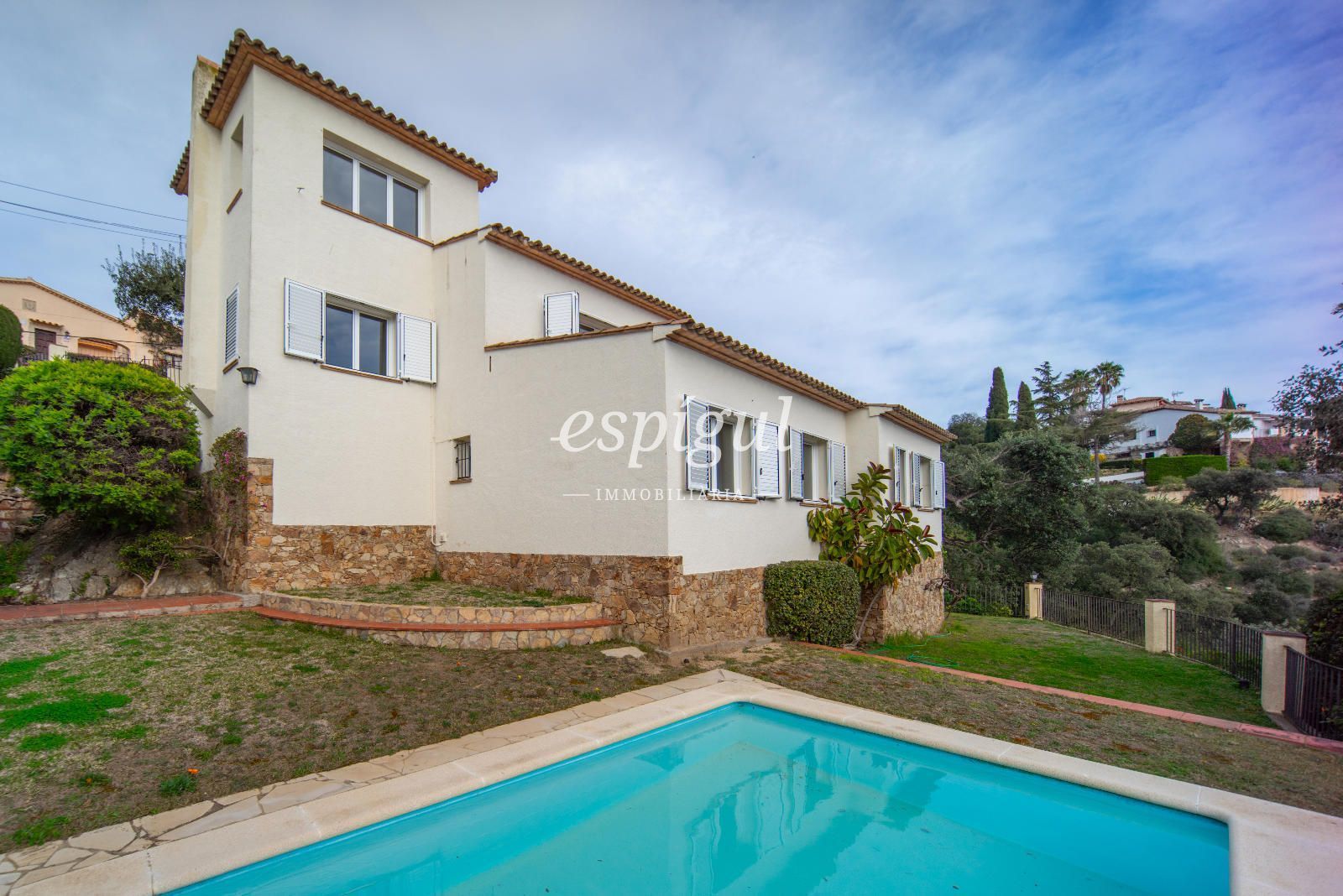 Vista exterior de Casa o xalet en venda en Castell-Platja d'Aro amb Calefacció, Terrassa i Traster