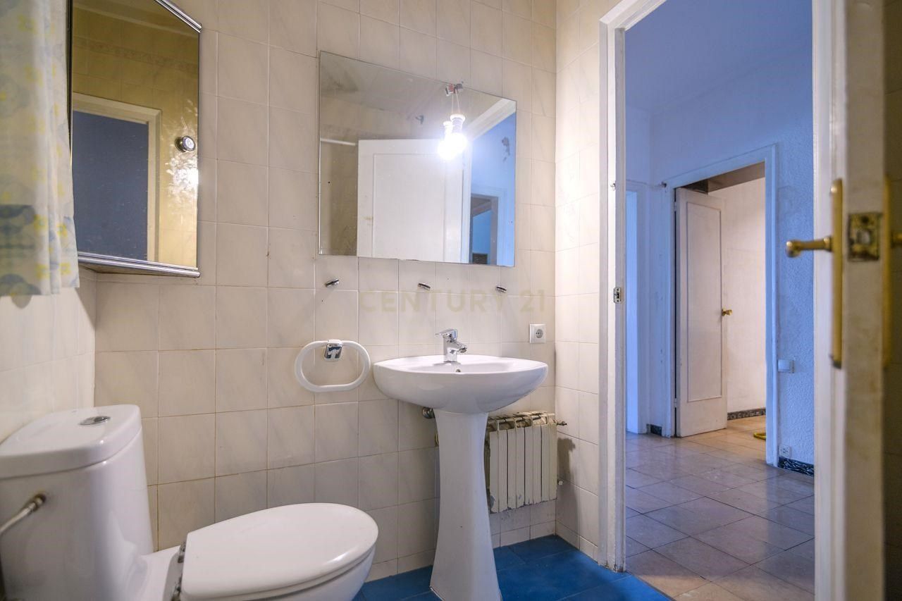Baño de Piso en venta en  Barcelona Capital