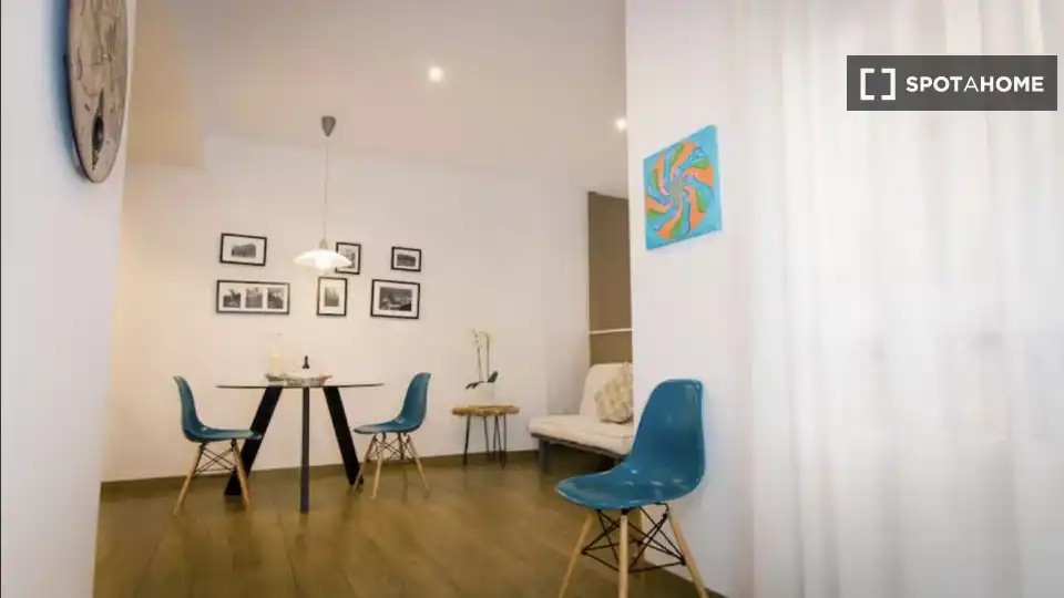Living room of Study for share in Málaga  with Air Conditioner, Heating and Terrace