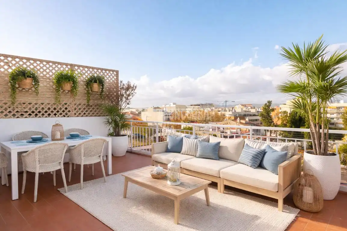 Terrace of Attic for sale in Vilanova i la Geltrú  with Parquet flooring, Terrace and Furnished