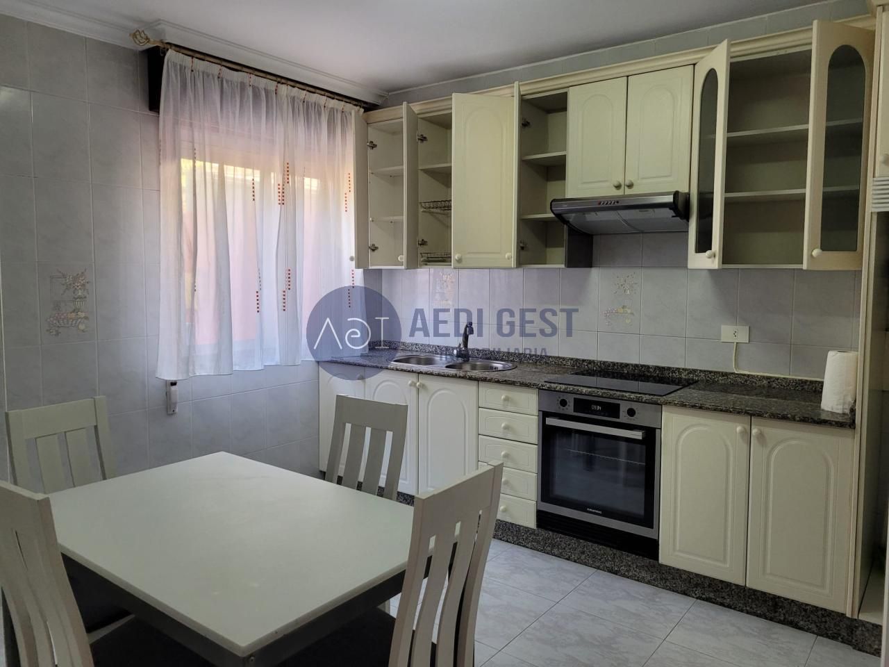Kitchen of Single-family semi-detached to rent in Baiona  with Furnished
