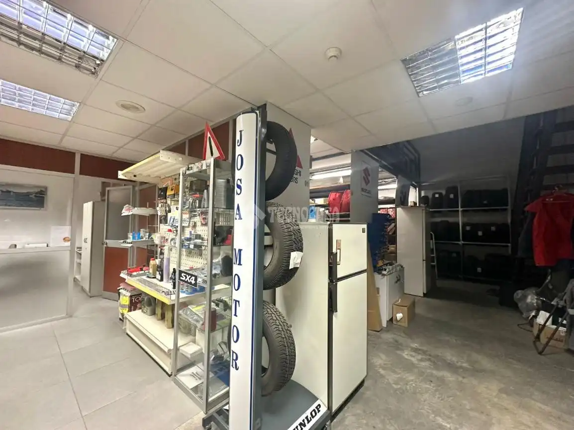 Local comercial en venta en Zona de la Vega, imagen 23
