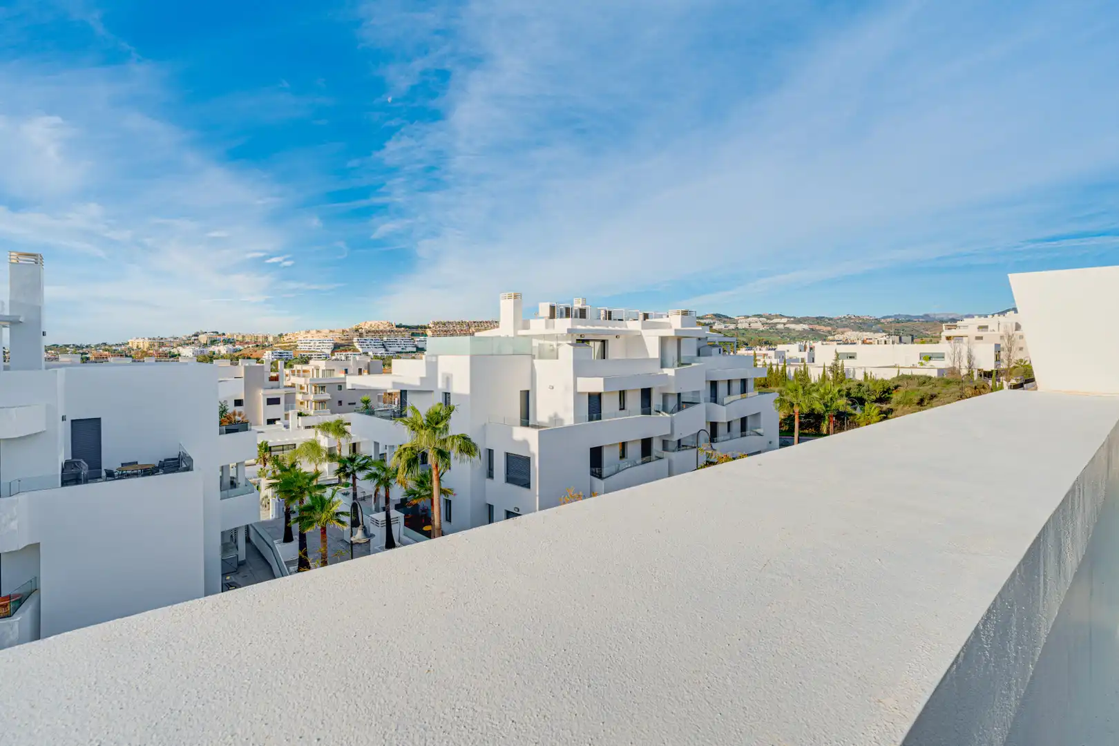 Vista exterior de Casa adosada en venta en Mijas con Aire acondicionado, Jardín privado y Terraza
