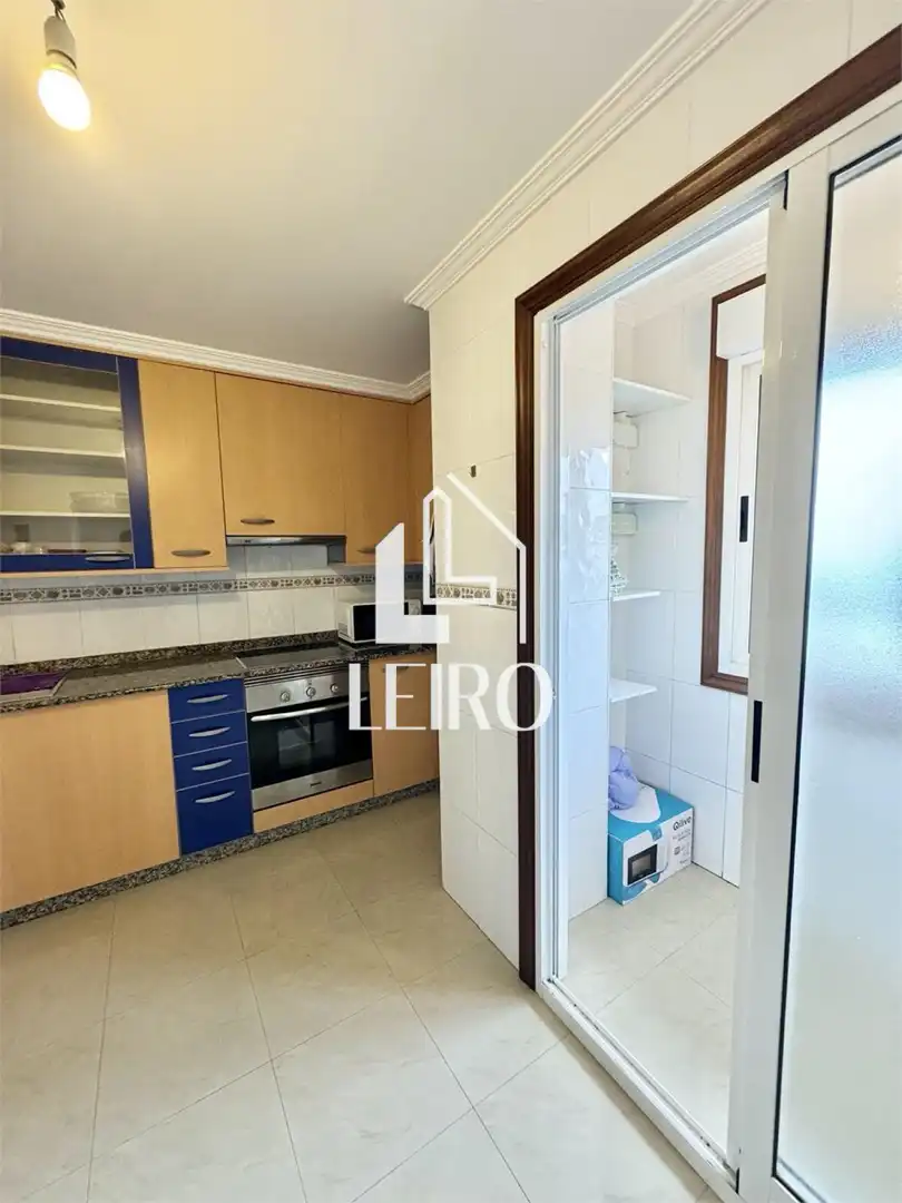 Kitchen of Apartments for sale in Vilagarcía de Arousa  with Heating and Storage room