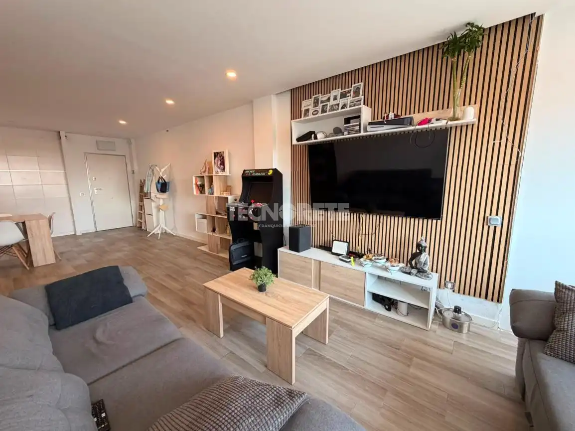 Sala de estar de Piso en venta en Illescas con Aire acondicionado, Calefacción y Terraza