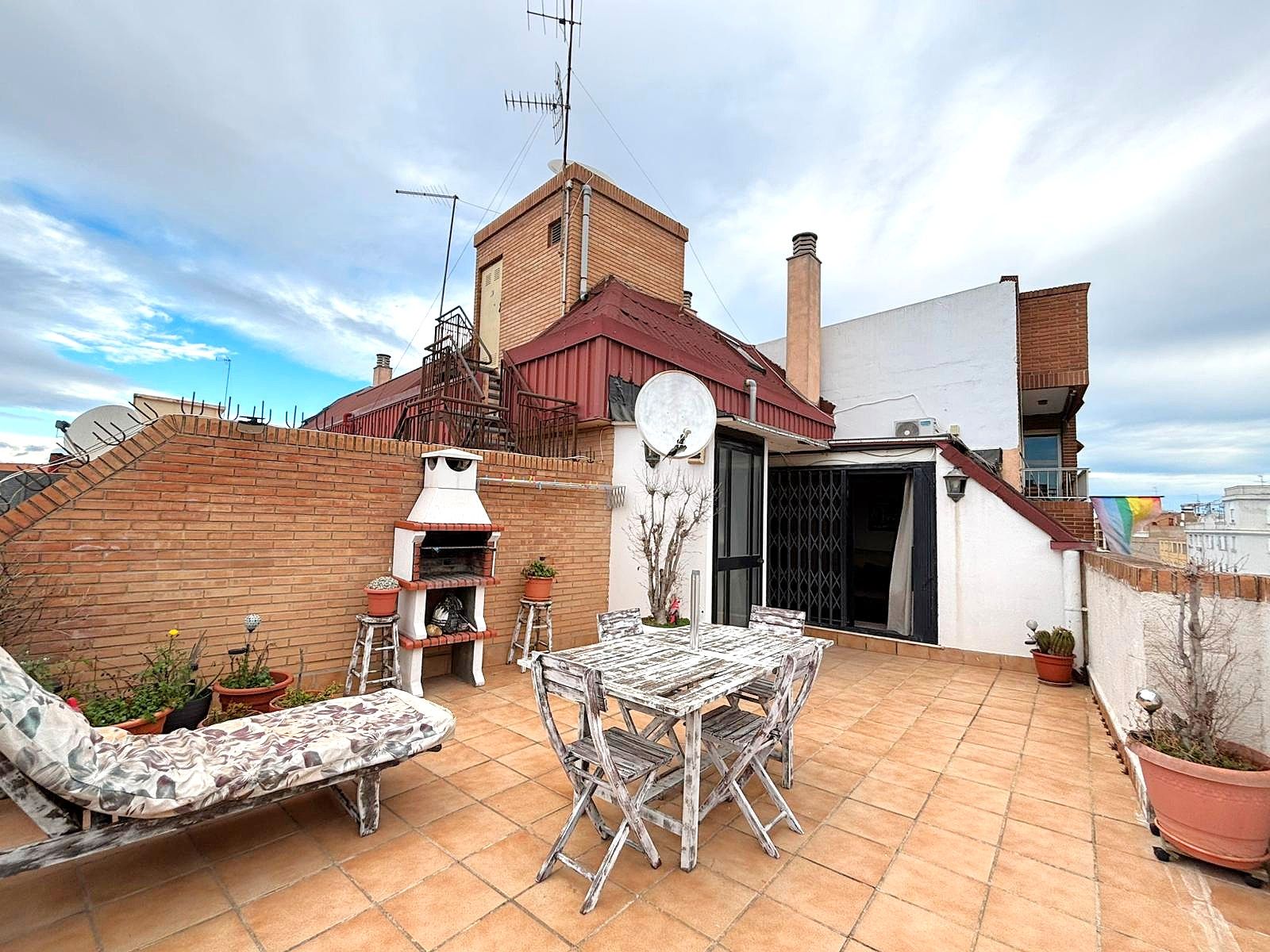 Terrace of Attic for sale in  Valencia Capital  with Air Conditioner, Parquet flooring and Terrace