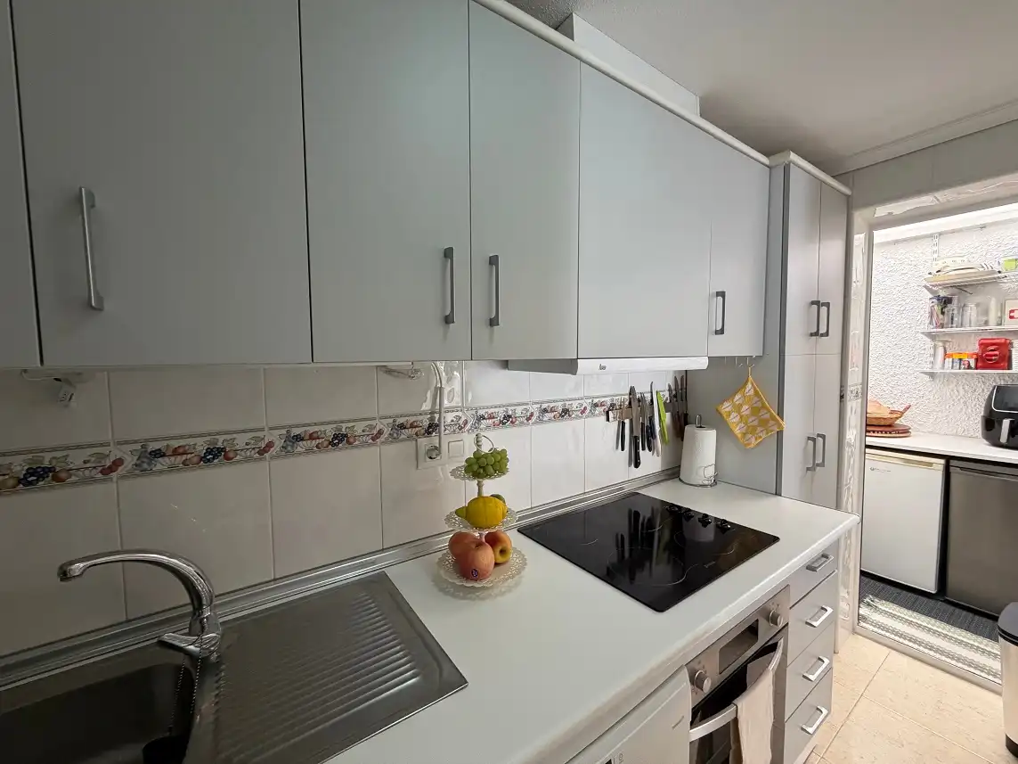 Cocina de Casa adosada en venta en Santa Pola con Aire acondicionado, Terraza y Amueblado